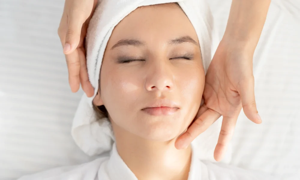 Facial treatment in Lakewood, CO.